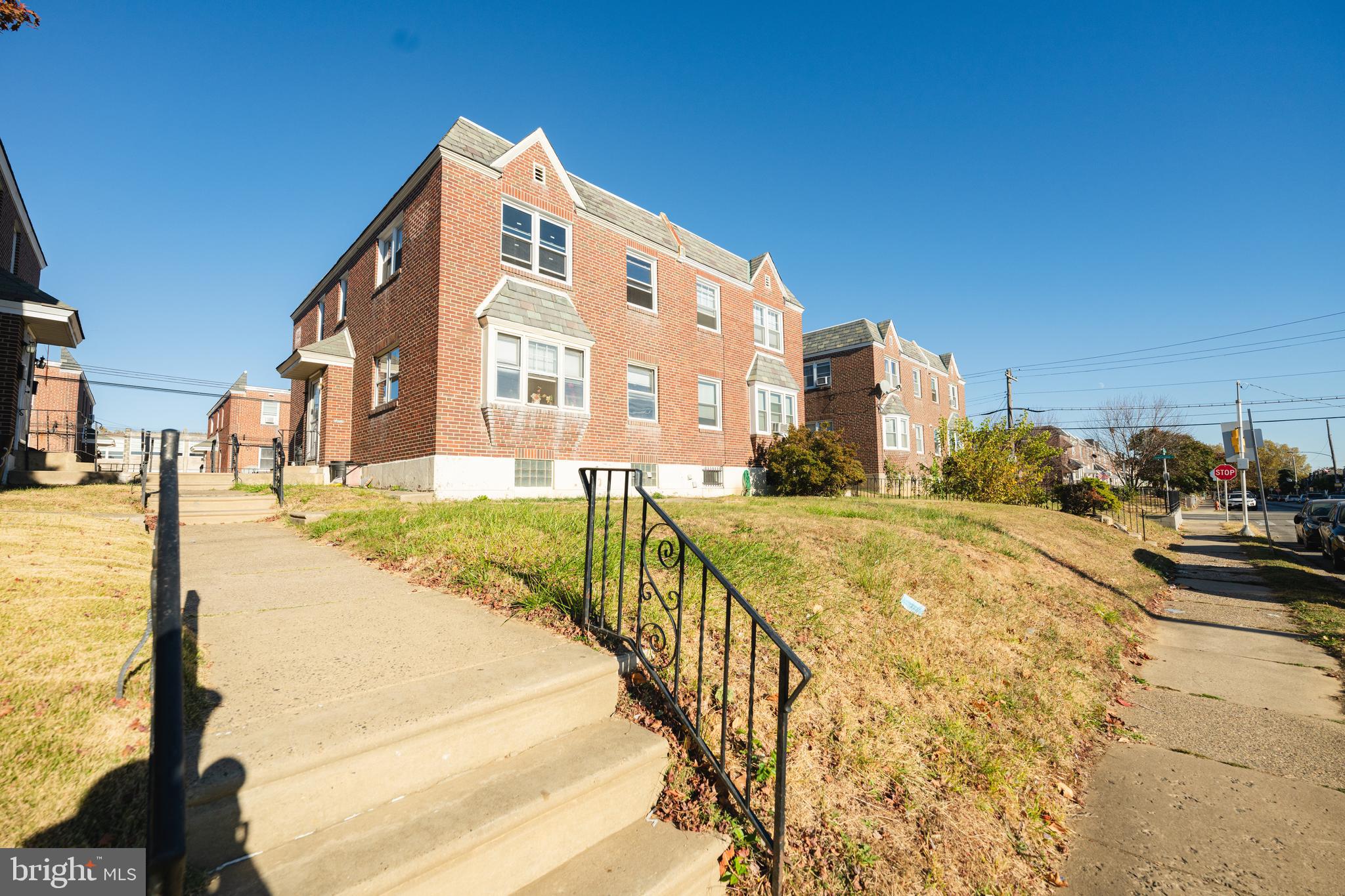 3025 St Vincent Street Philadelphia, PA 19149 - Photo 2 of 26