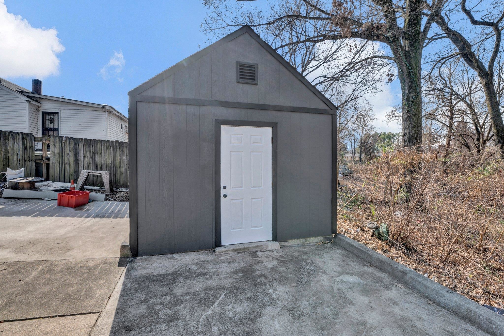 2161 Charjean Road Memphis, TN 38114 - Photo 15 of 18 View of outdoor structure