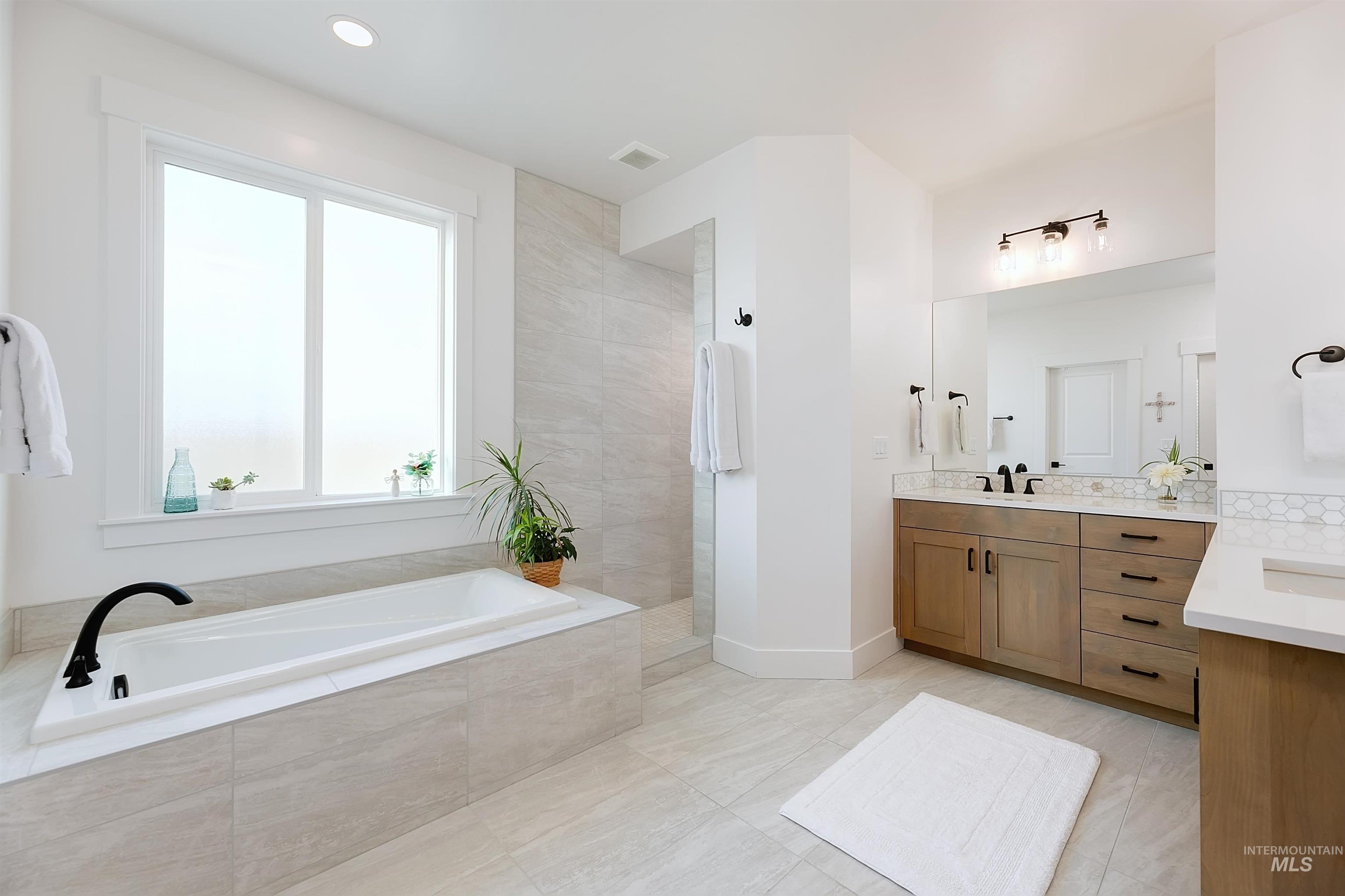 4201 East Grayson Street Meridian, ID 83642 - Photo 15 of 31