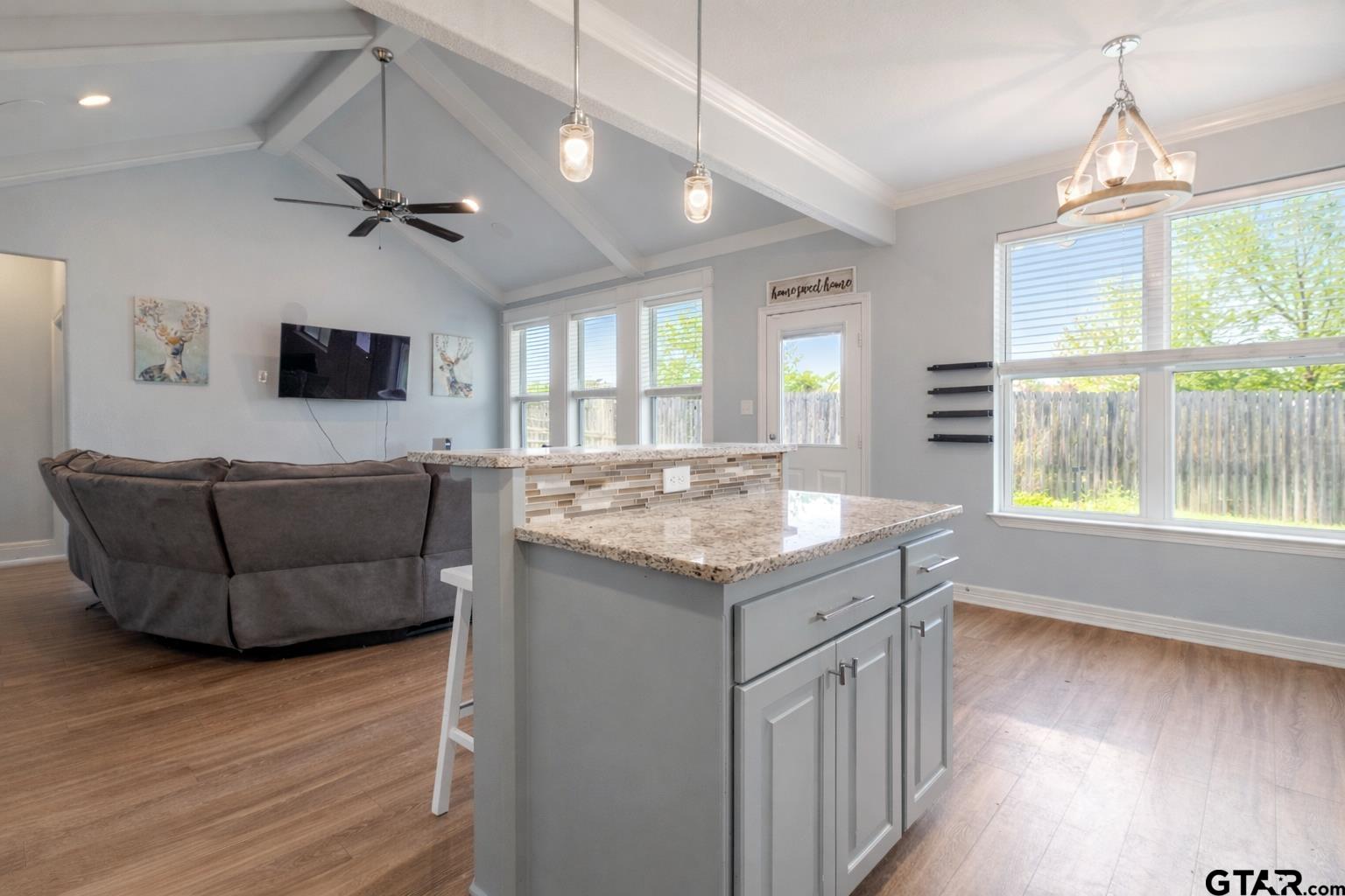 2802 Valley View Street Tyler, TX 75701 - Photo 8 of 26