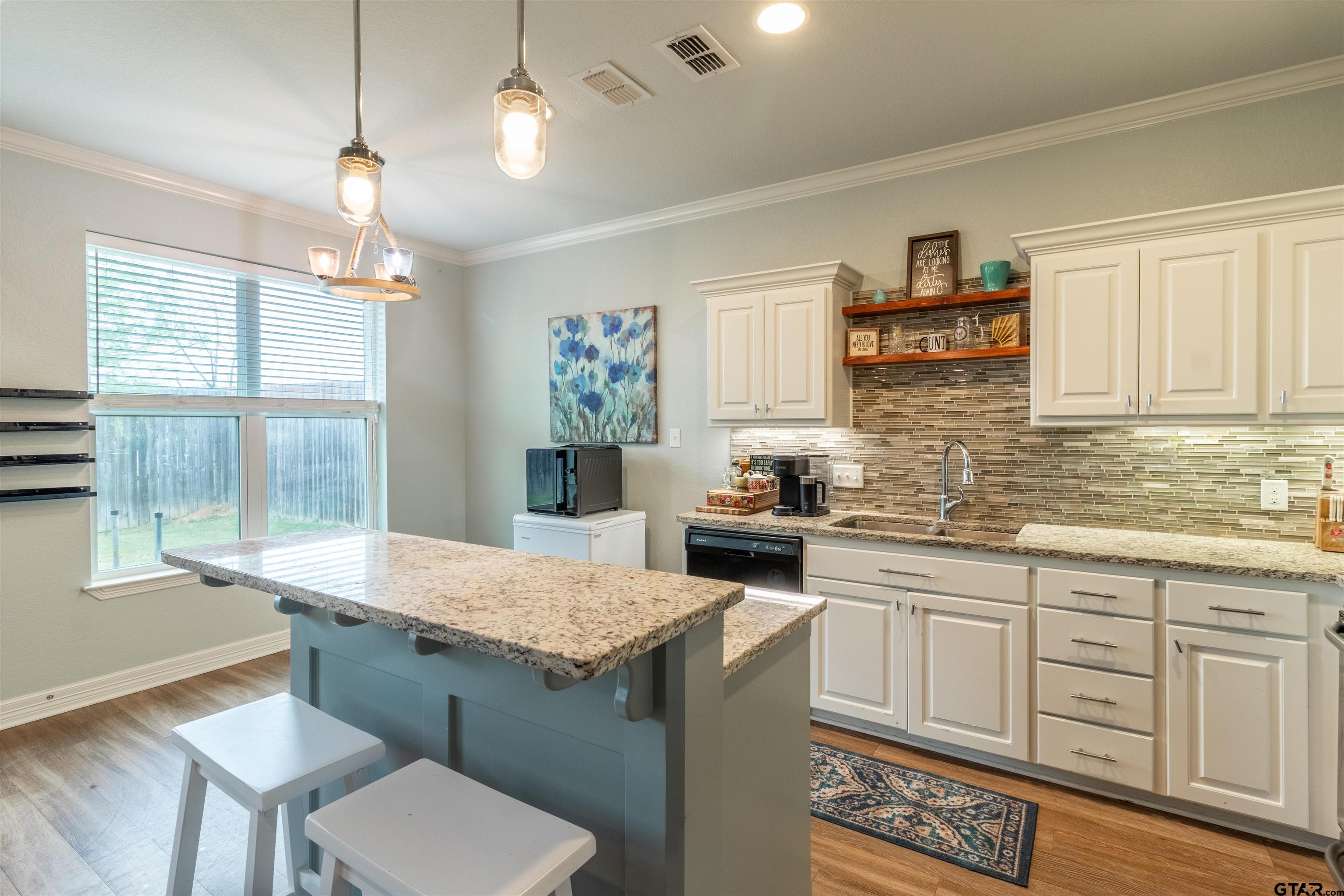 2802 Valley View Street Tyler, TX 75701 - Photo 10 of 26