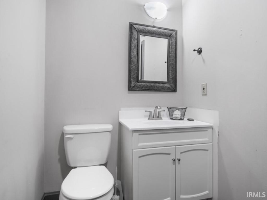 1611 Pheasant Run Huntertown, IN 46748 - Photo 11 of 36