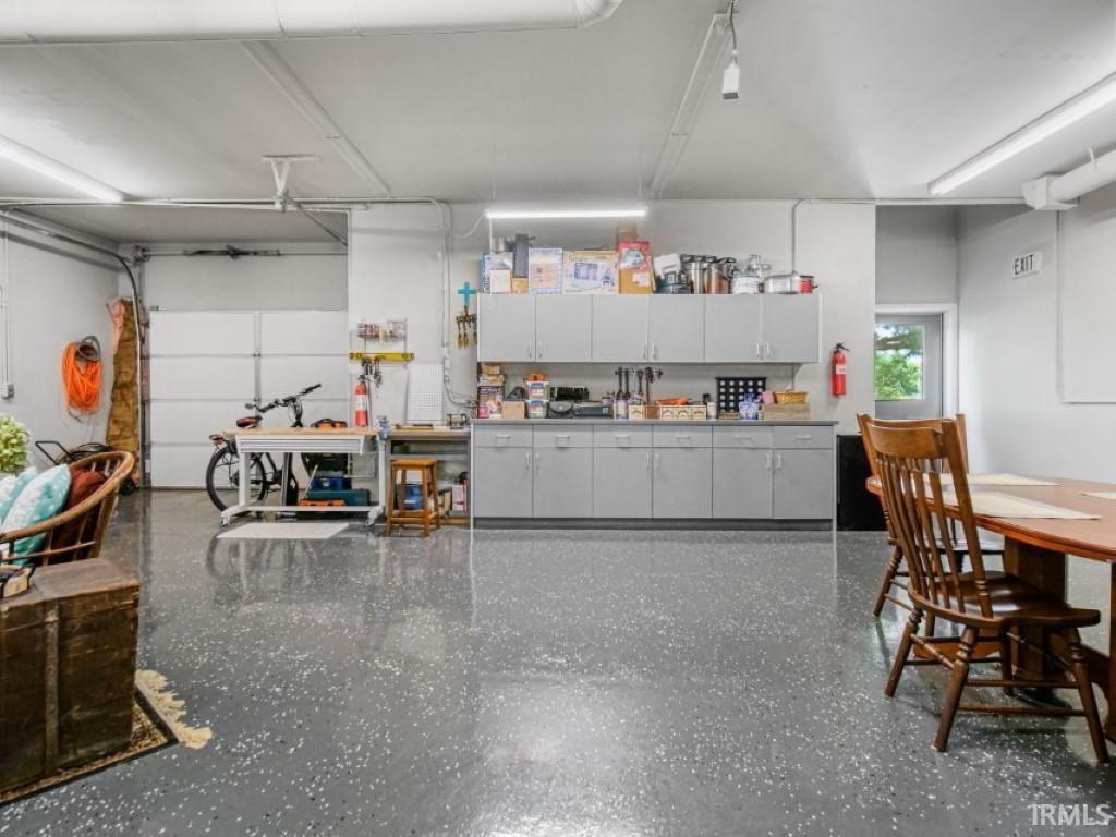 1611 Pheasant Run Huntertown, IN 46748 - Photo 31 of 36