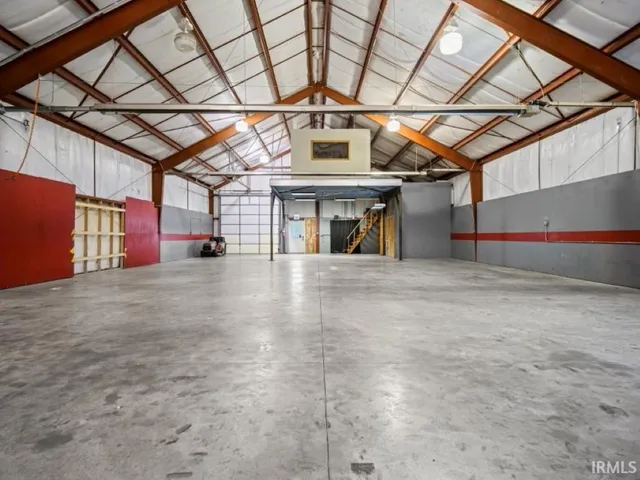 $1,250,000 | 1611 Pheasant Run, Huntertown, IN 46748