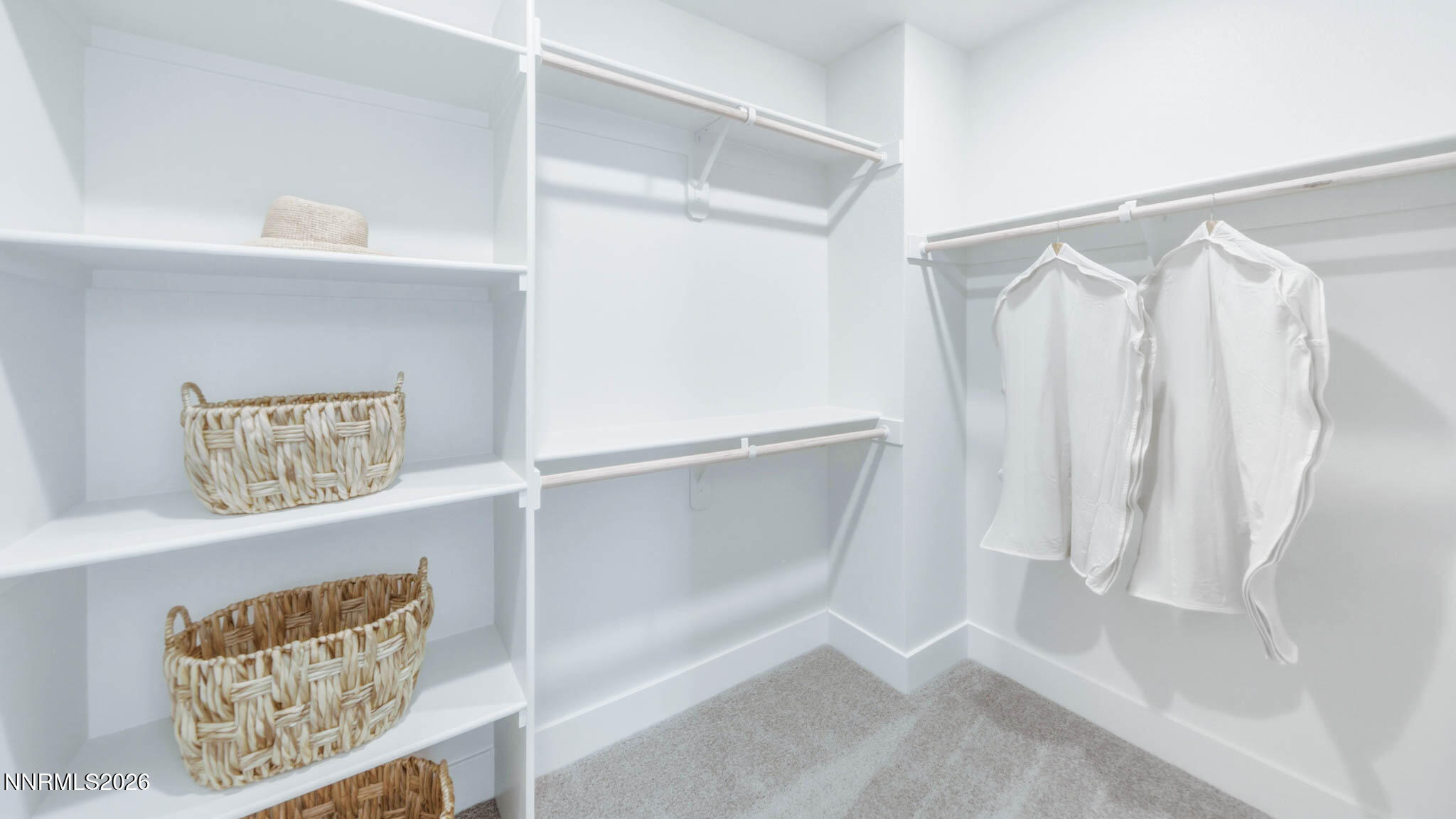 3615 George Sullivan Parkway Reno, NV 89512 - Photo 22 of 29 Primary Closet