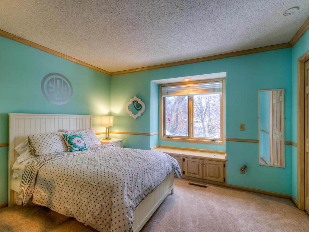 11302 Burr Ridge Lane Eden Prairie, MN 55347 - Photo 10 of 19 Gallery Image 10