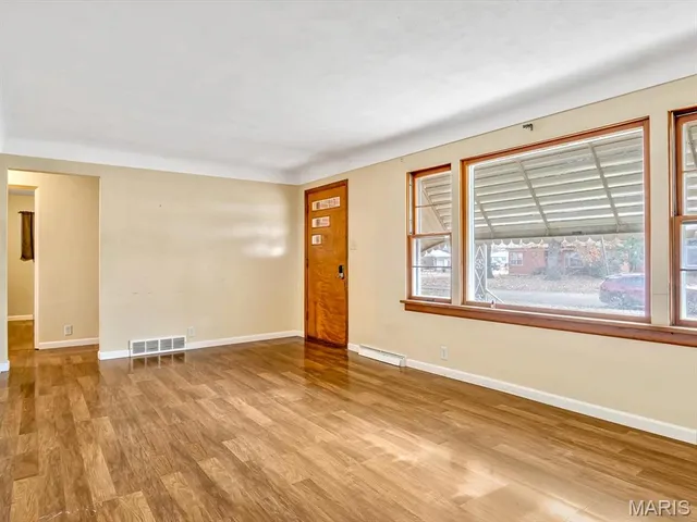 $125,000 | 915 South Mill Street, New Athens, IL 62264