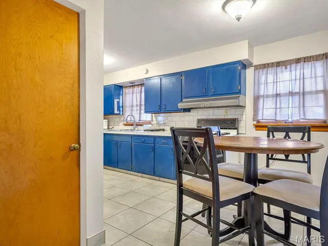 $125,000 | 915 South Mill Street, New Athens, IL 62264