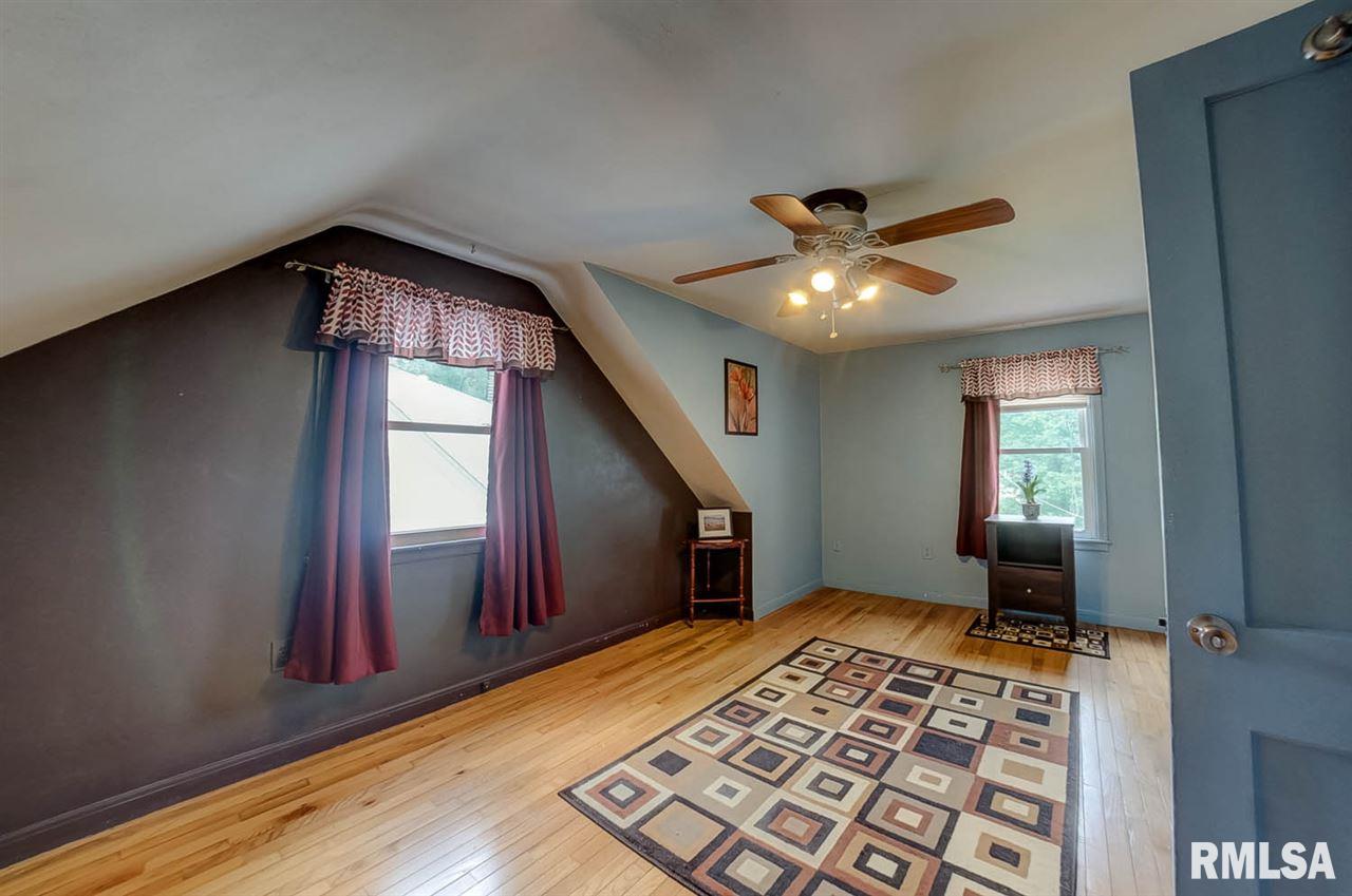 2020 North 20th Street Springfield, IL 62702 - Photo 18 of 36