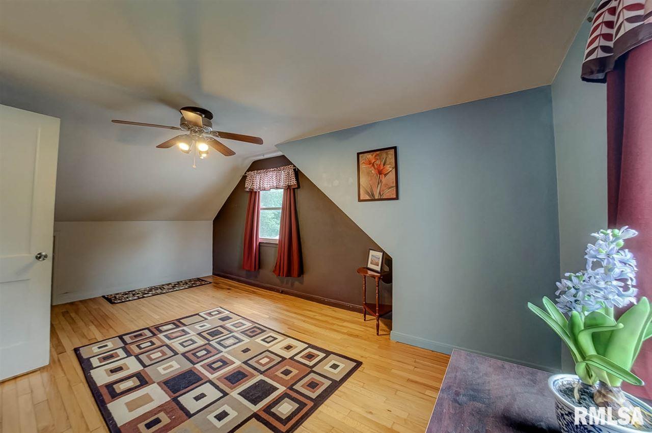 2020 North 20th Street Springfield, IL 62702 - Photo 20 of 36