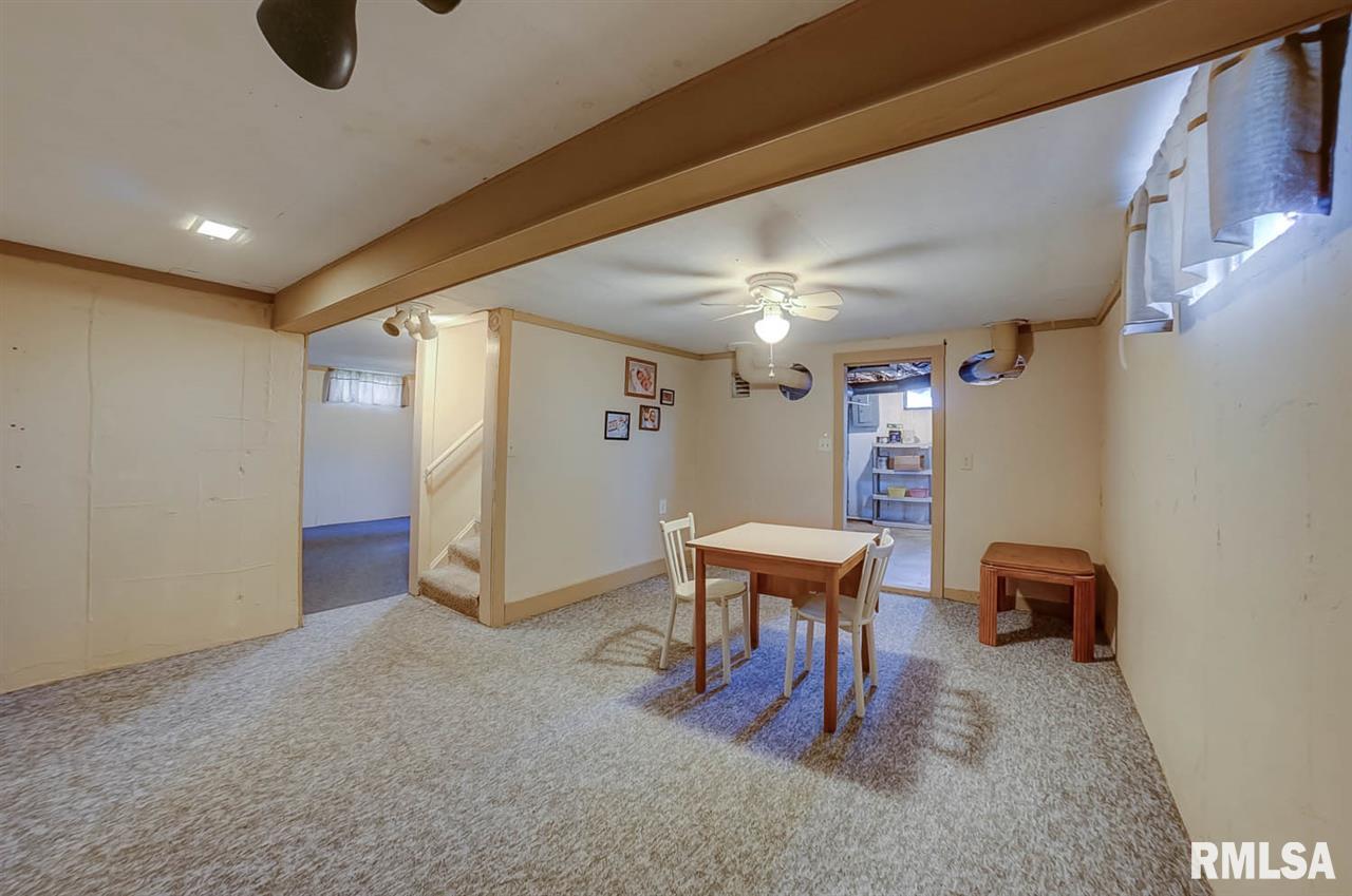 2020 North 20th Street Springfield, IL 62702 - Photo 24 of 36