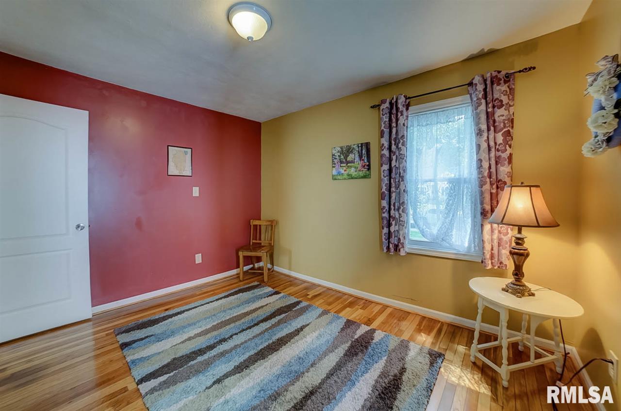 2020 North 20th Street Springfield, IL 62702 - Photo 6 of 36