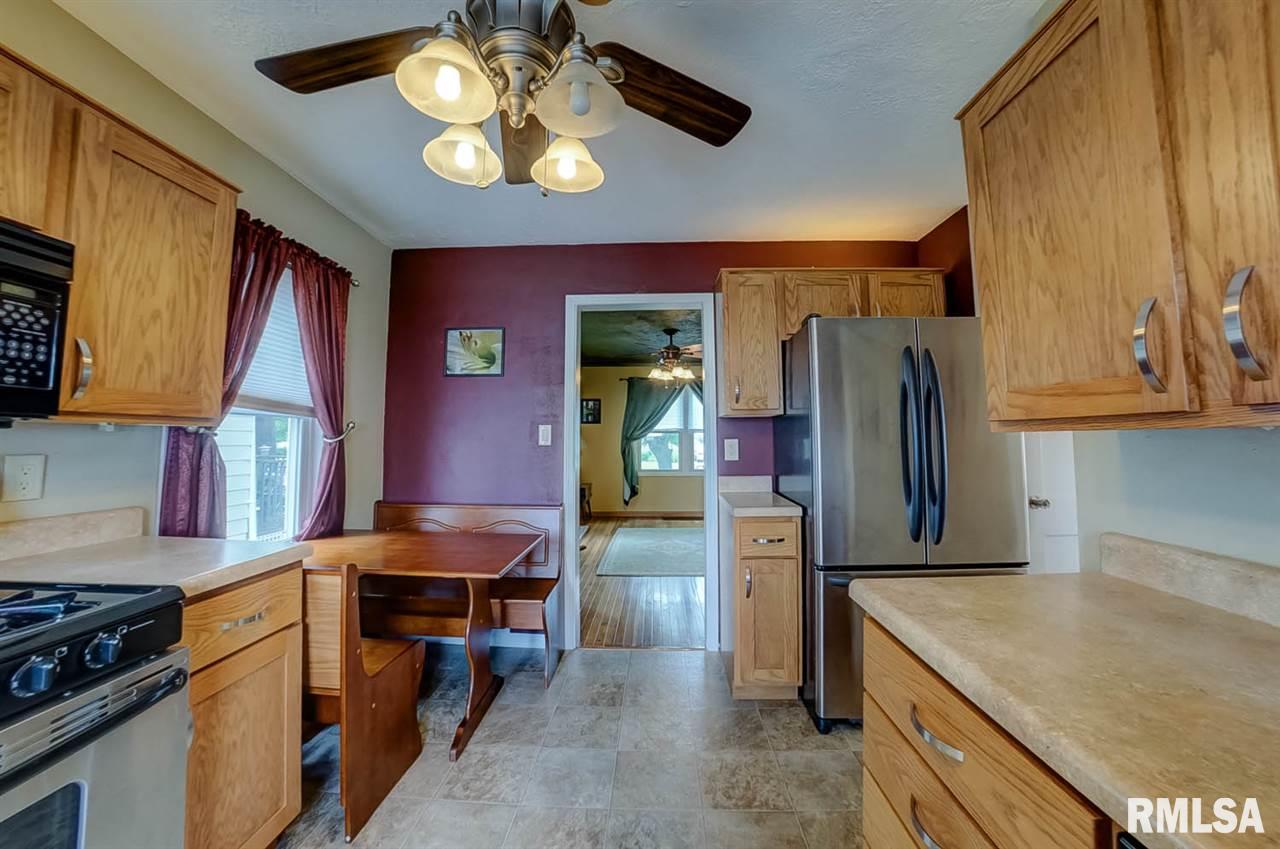 2020 North 20th Street Springfield, IL 62702 - Photo 10 of 36