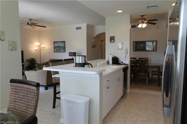 $2,995 | 8680 Cedar Hammock Circle, Unit 116, Naples, FL 34112