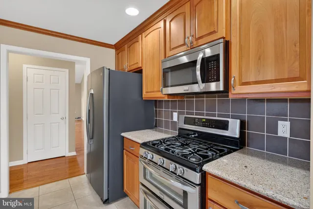 $409,000 | 4375 Roth Farm Village Circle, Mechanicsburg, PA 17050