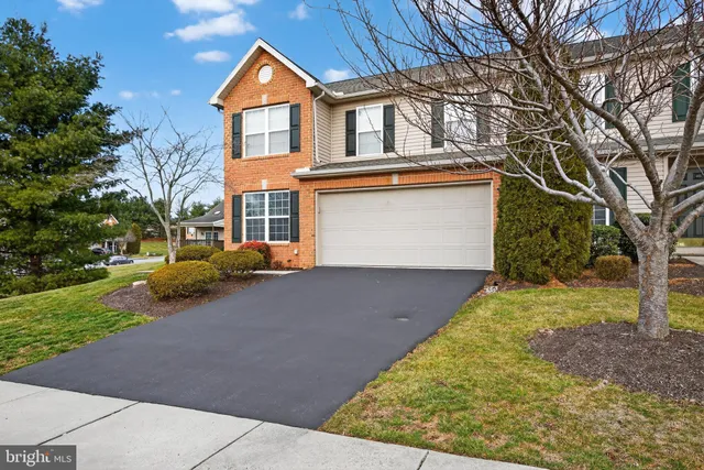 $409,000 | 4375 Roth Farm Village Circle, Mechanicsburg, PA 17050