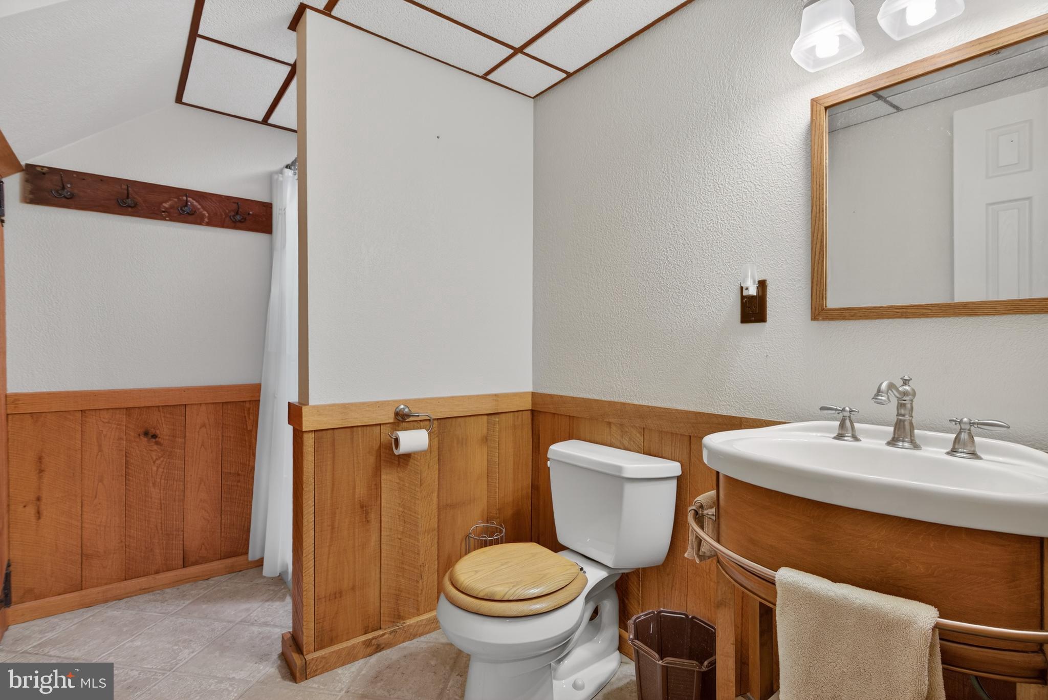 4375 Roth Farm Village Circle Mechanicsburg, PA 17050 - Photo 42 of 54