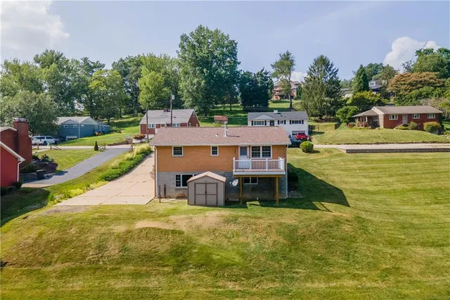 $259,900 | 872 Pleasant Hl Drive, Washington, PA 15301