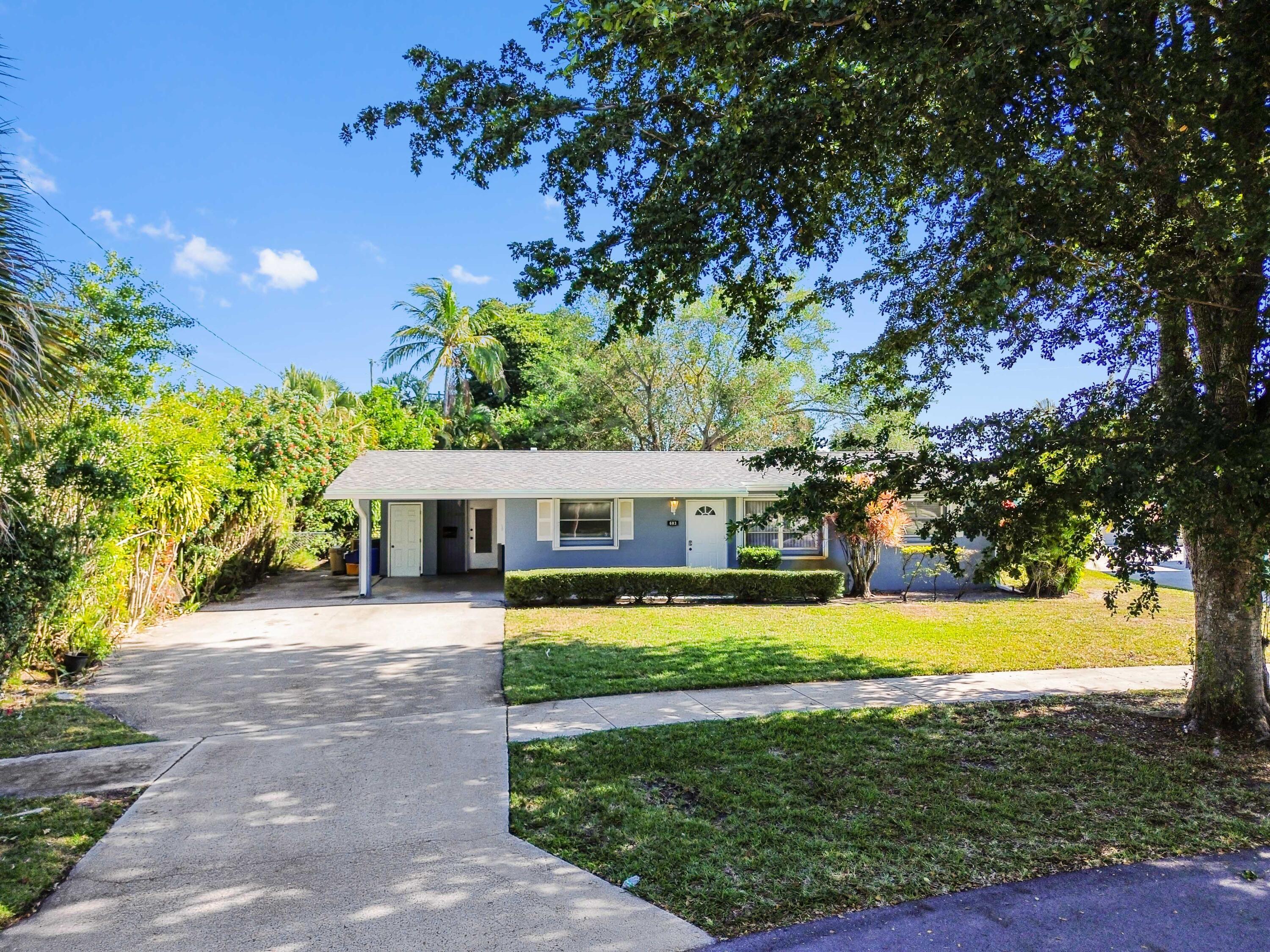 603 Laurel Road North Palm Beach, FL 33408 - Photo 1 of 45 32 drone 01