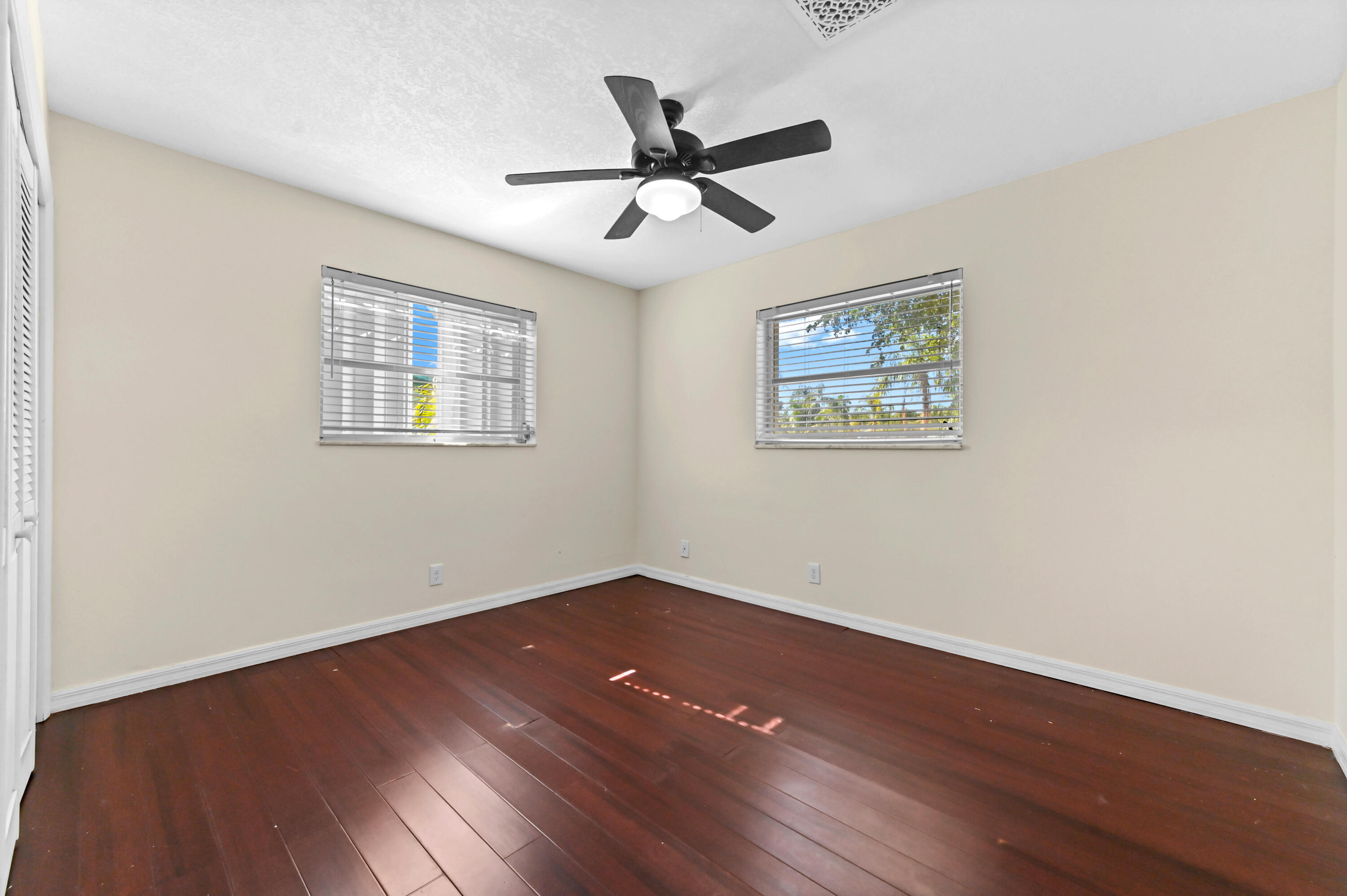 603 Laurel Road North Palm Beach, FL 33408 - Photo 26 of 45 15 bedroom 01