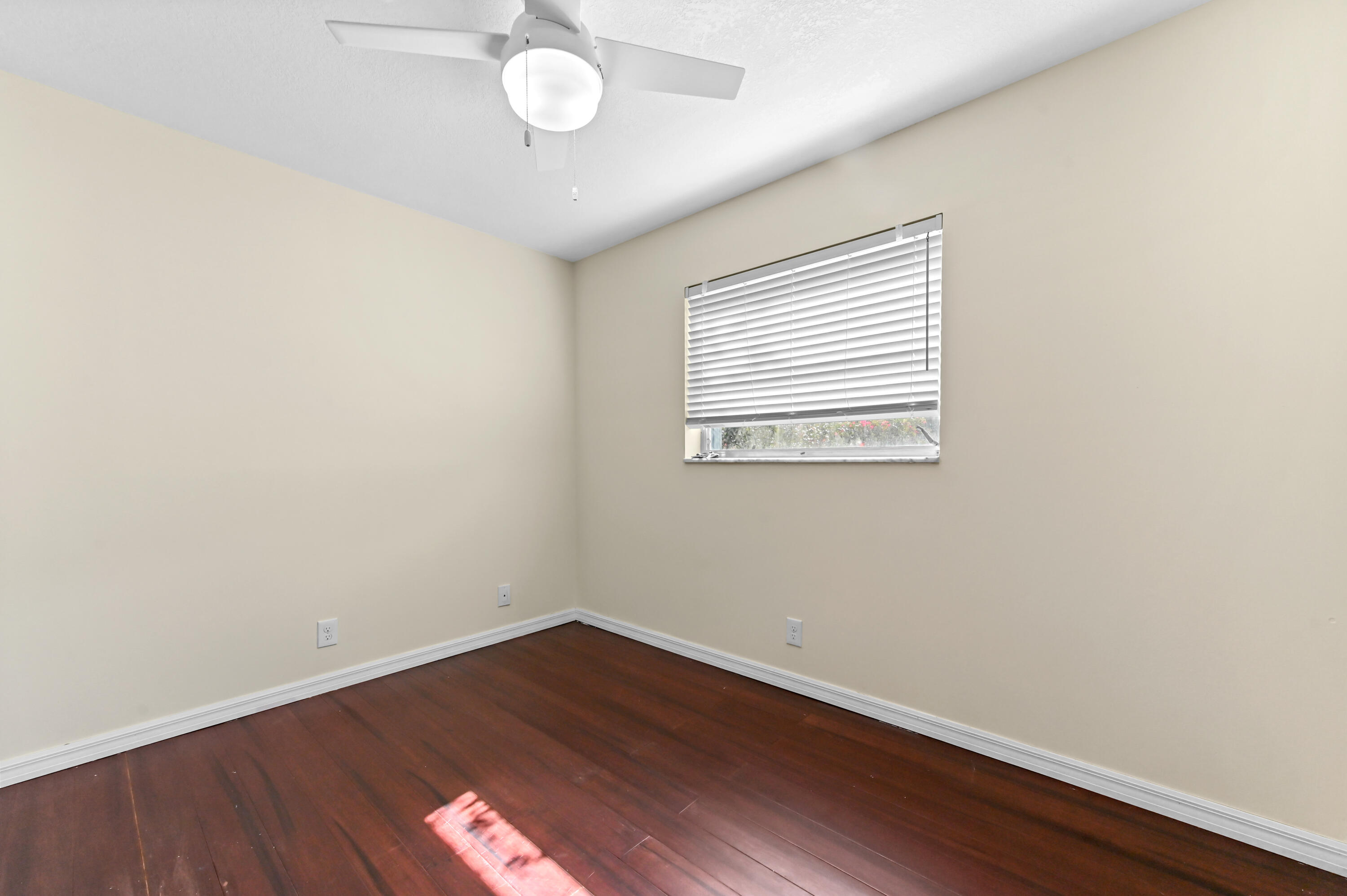 603 Laurel Road North Palm Beach, FL 33408 - Photo 28 of 45 17 bedroom 01