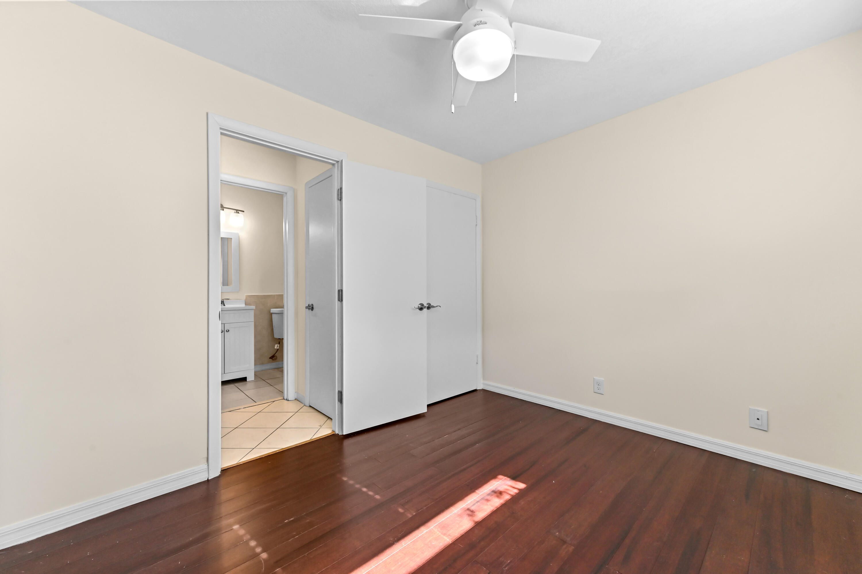 603 Laurel Road North Palm Beach, FL 33408 - Photo 29 of 45 18 bedroom 02