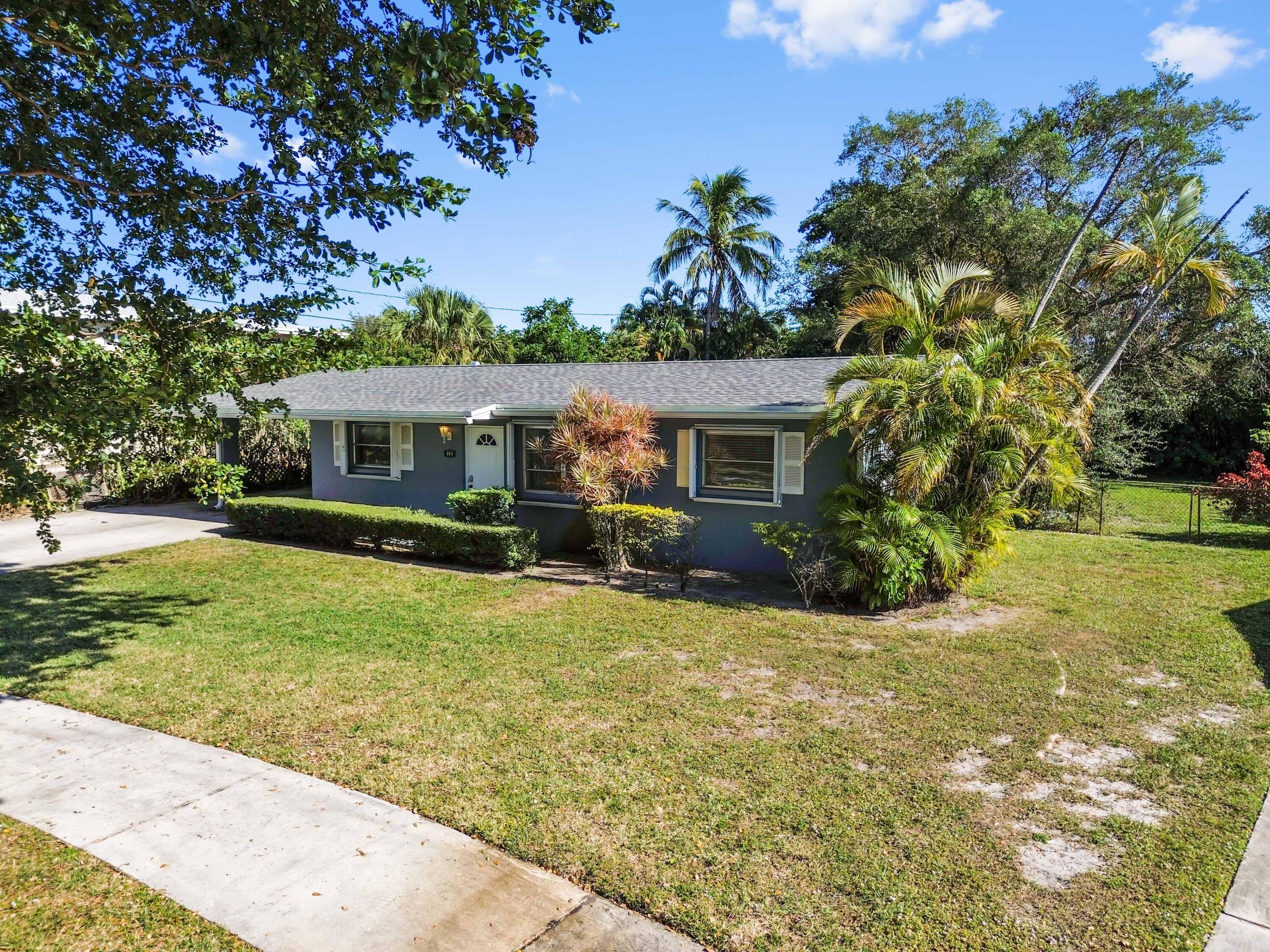 603 Laurel Road North Palm Beach, FL 33408 - Photo 45 of 45 40 drone 09