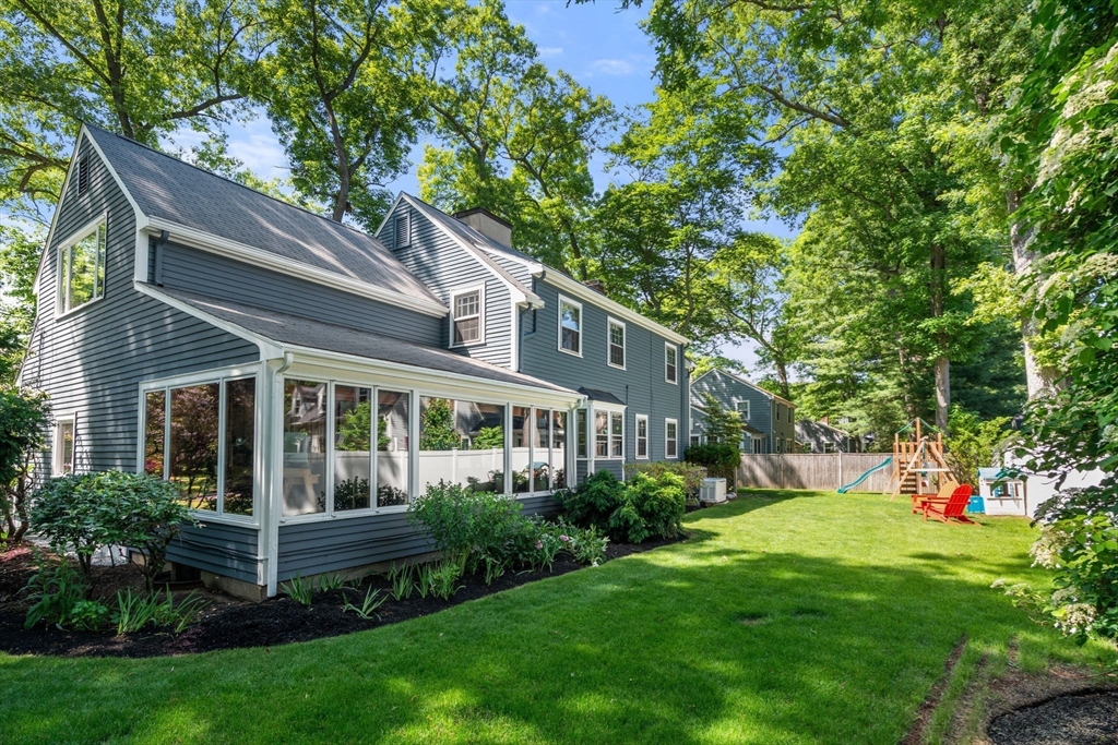 28 York Road Newton, MA 02468 - Photo 18 of 21