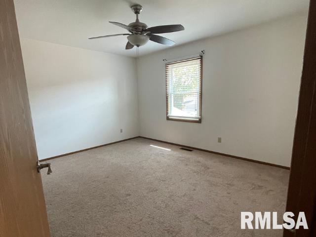 2606 Gaylord Avenue Springfield, IL 62704 - Photo 11 of 12