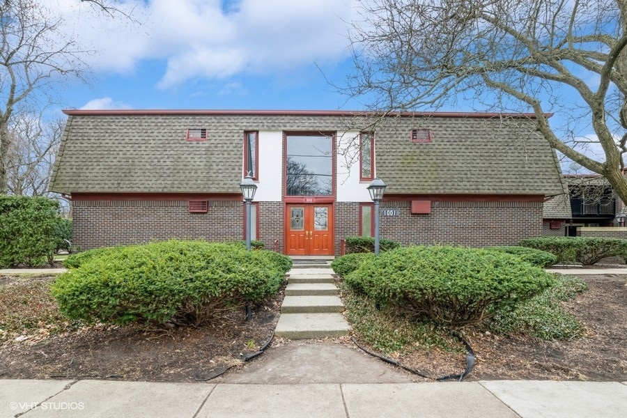1001 Deerfield Road, Unit 204 Deerfield, IL 60015 - Photo 2 of 20