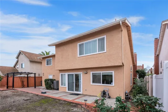 $1,148,000 | 26051 Dunbar Drive, Lake Forest, CA 92630