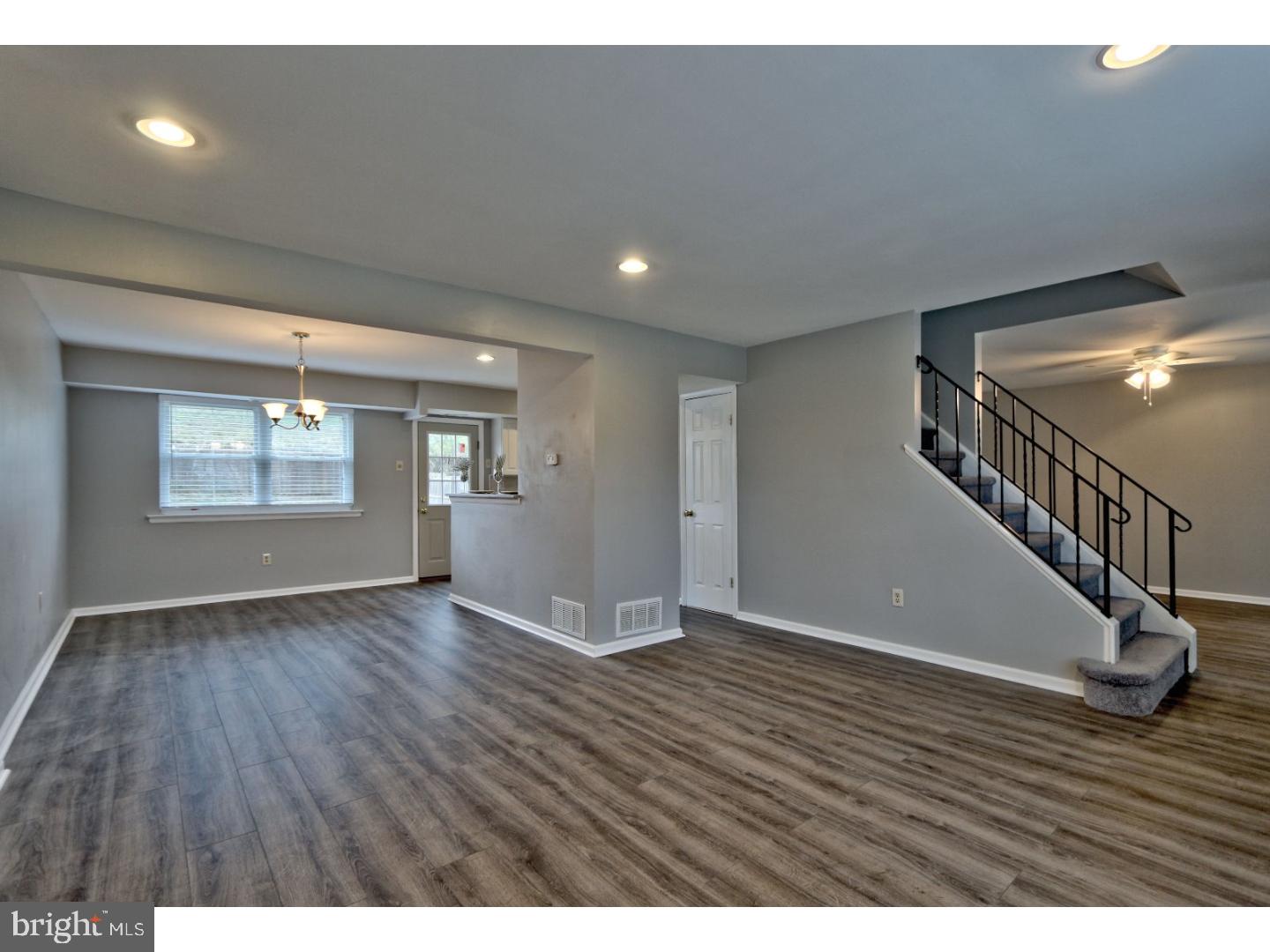 128 Oakmont Road Clementon, NJ 08021 - Photo 3 of 25 Gallery Image 3