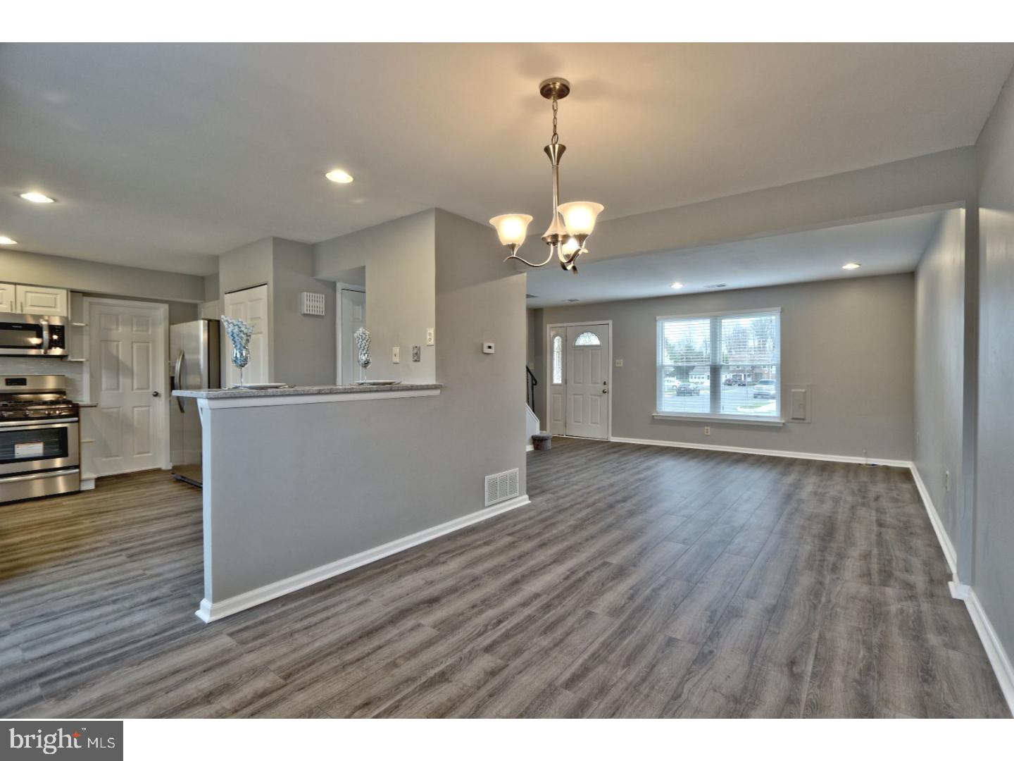 128 Oakmont Road Clementon, NJ 08021 - Photo 7 of 25 Gallery Image 7