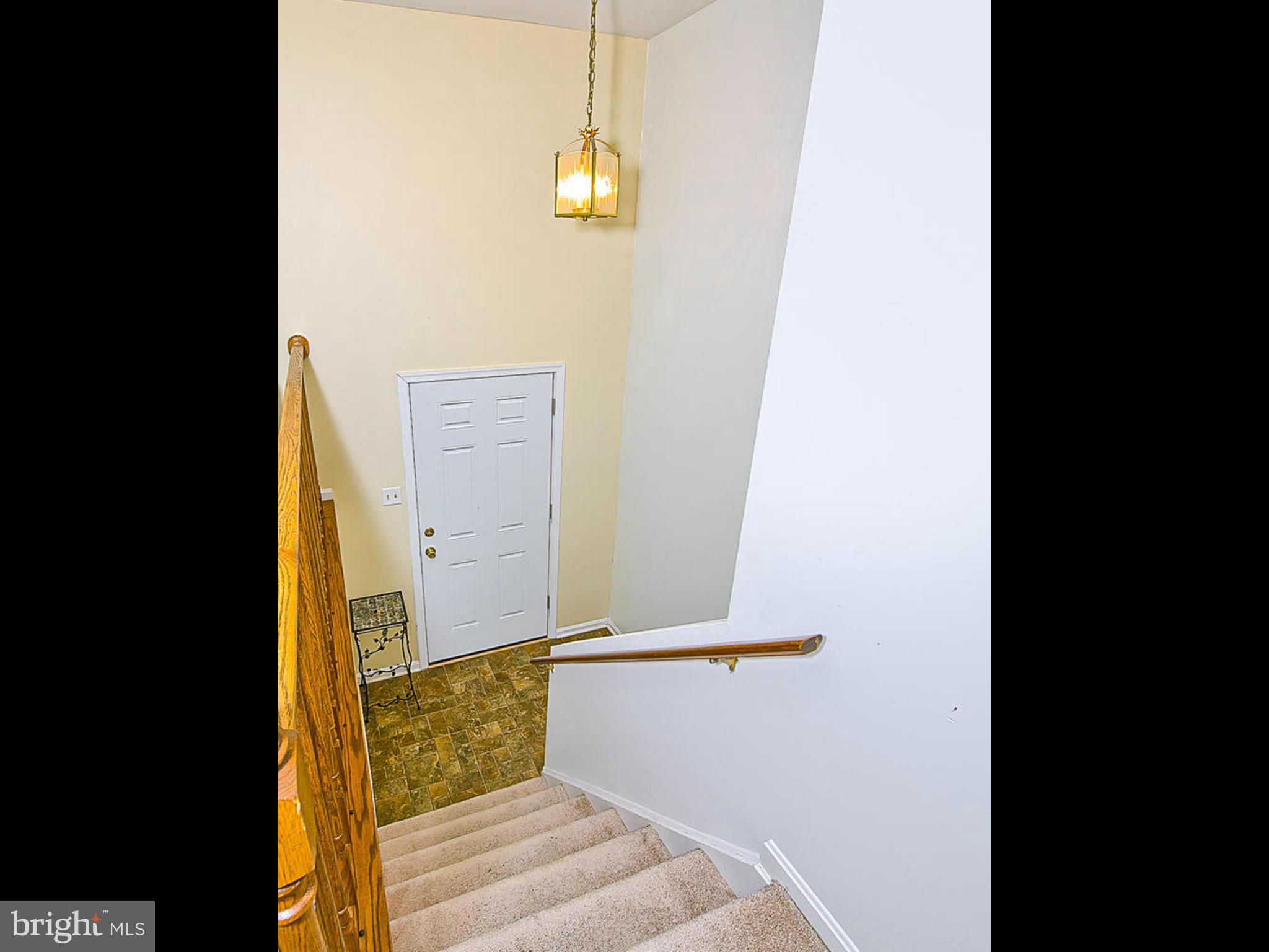 262 North Cranberry Road Westminster, MD 21157 - Photo 13 of 29 foyer