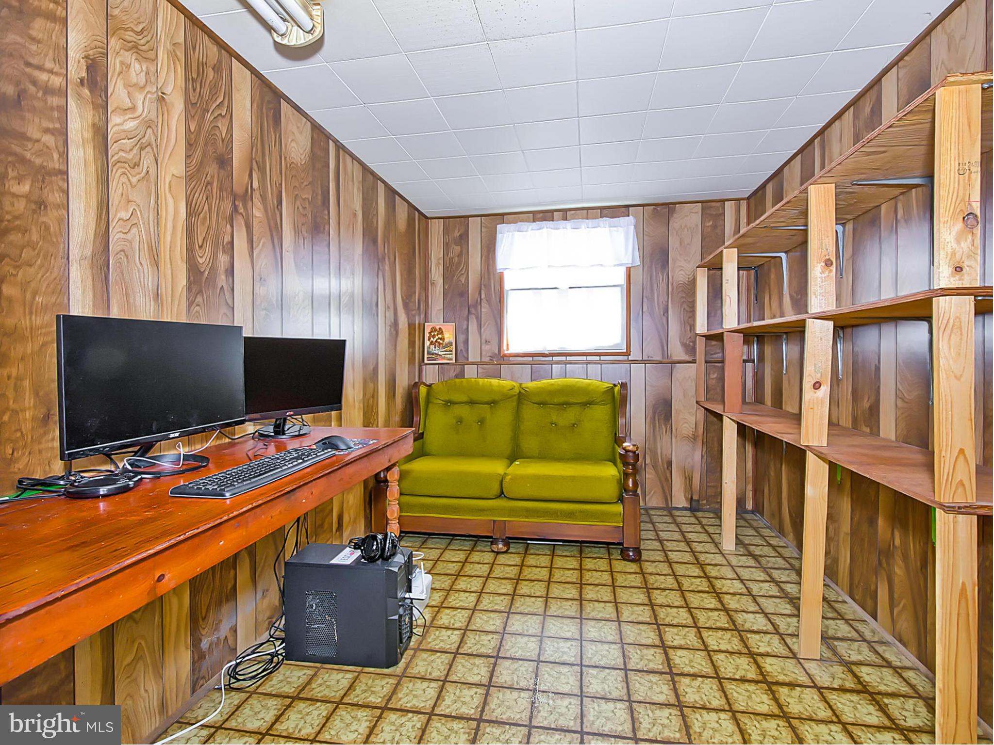 262 North Cranberry Road Westminster, MD 21157 - Photo 15 of 29 lower level office