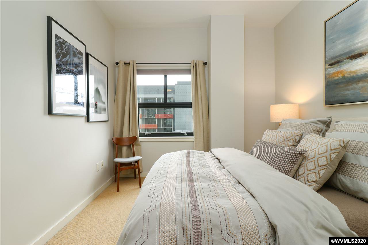 1025 Northwest Couch Street Portland, OR 97209 - Photo 17 of 22