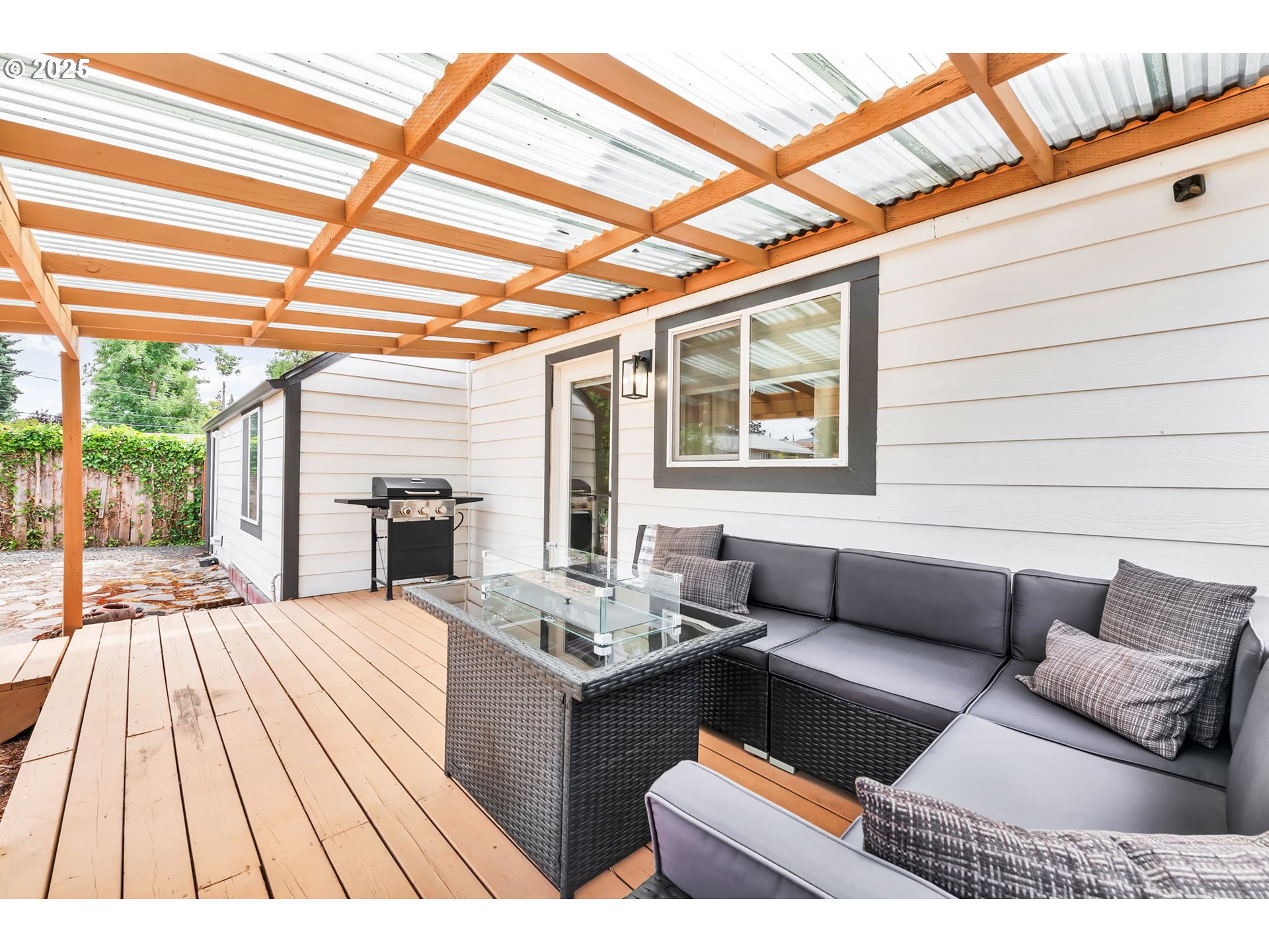 428 West Centennial Boulevard Springfield, OR 97477 - Photo 30 of 38