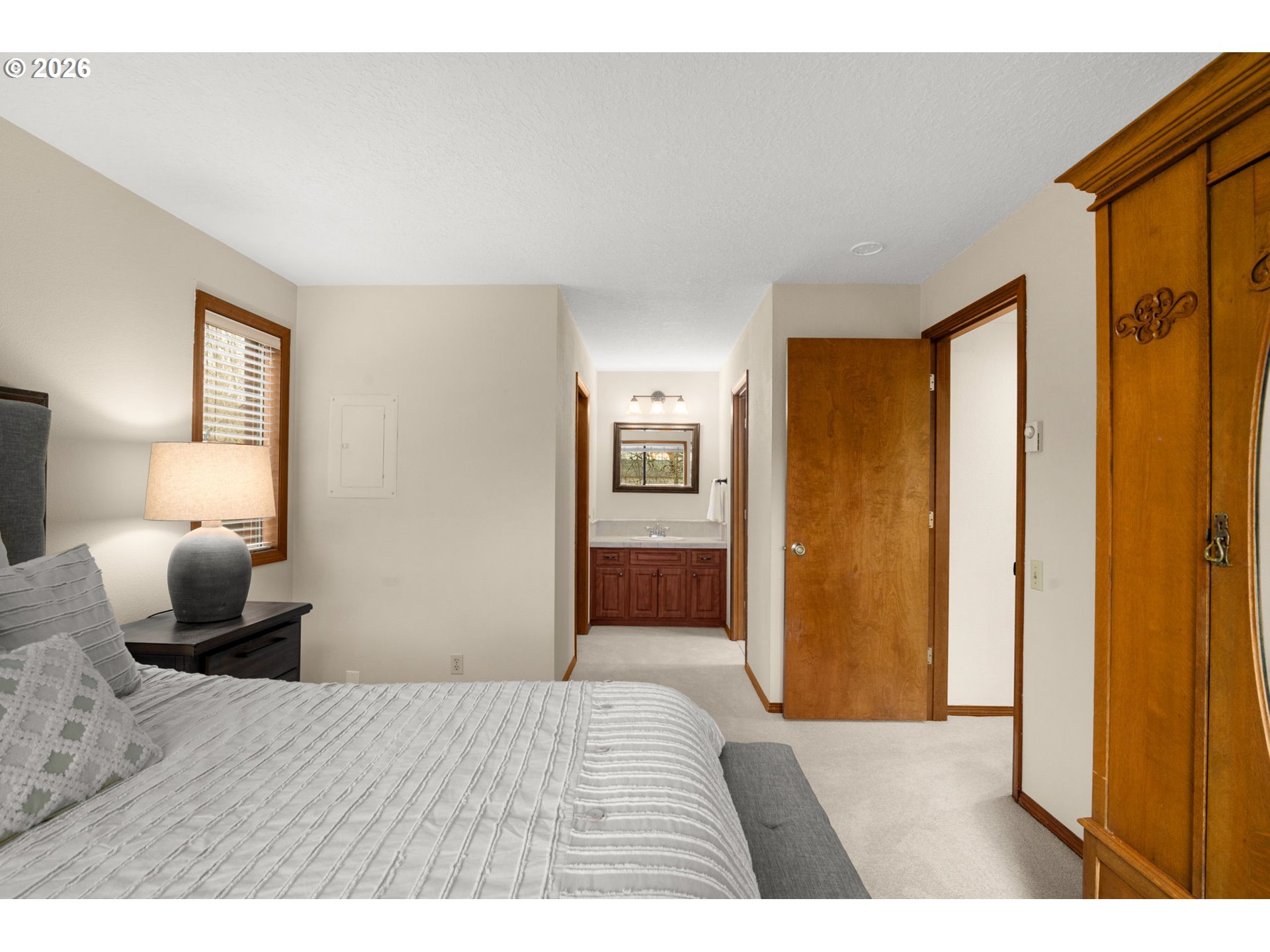 15695 Southwest 114th Court, Unit 4 Portland, OR 97224 - Photo 19 of 34