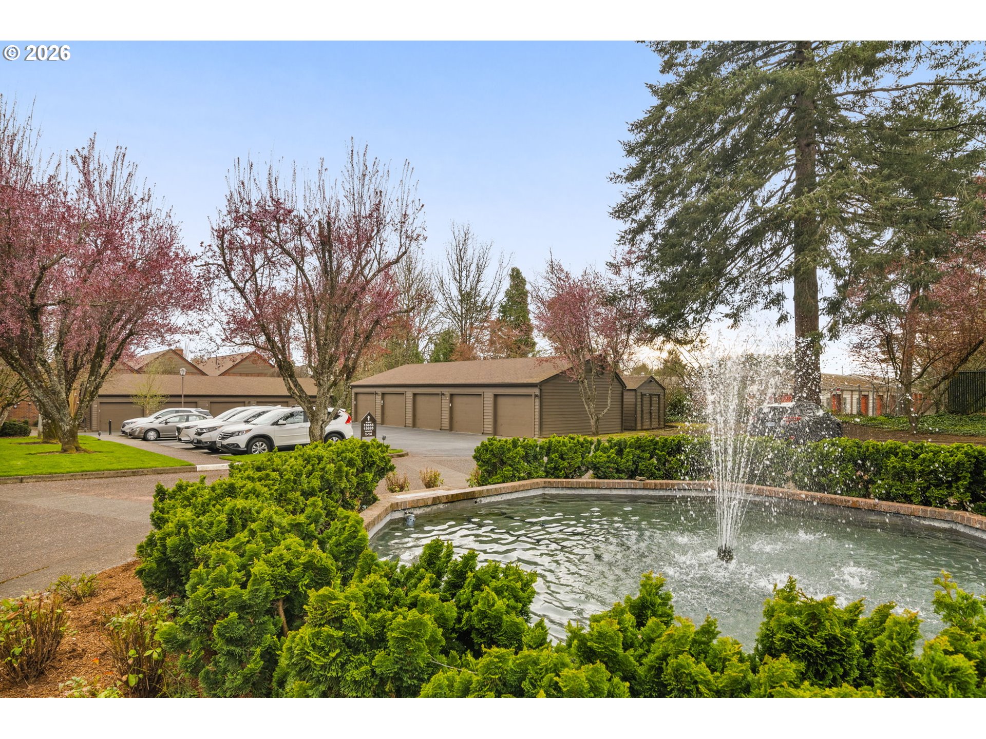15695 Southwest 114th Court, Unit 4 Portland, OR 97224 - Photo 27 of 34