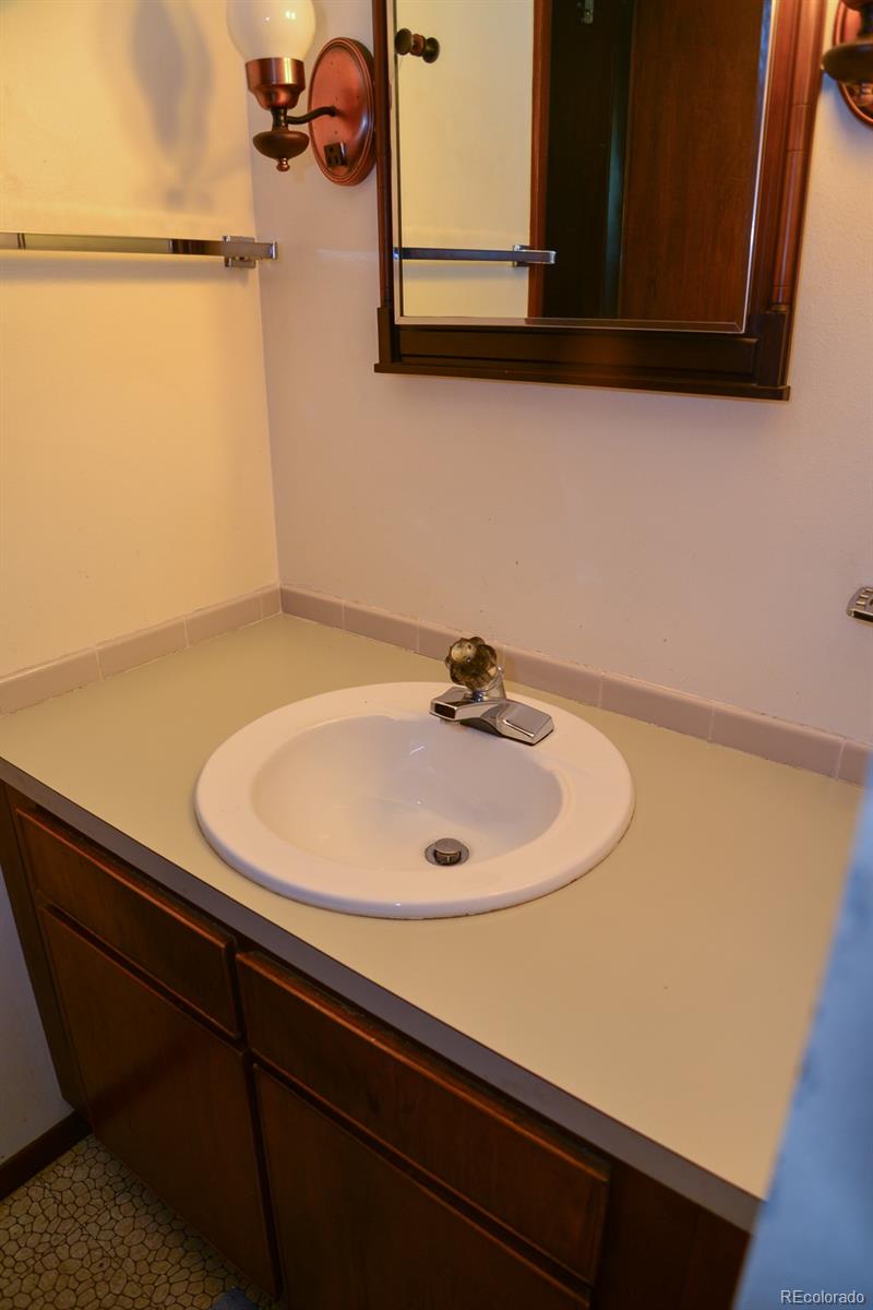 7199 Glacier View Road Longmont, CO 80503 - Photo 11 of 21 Gallery Image 11