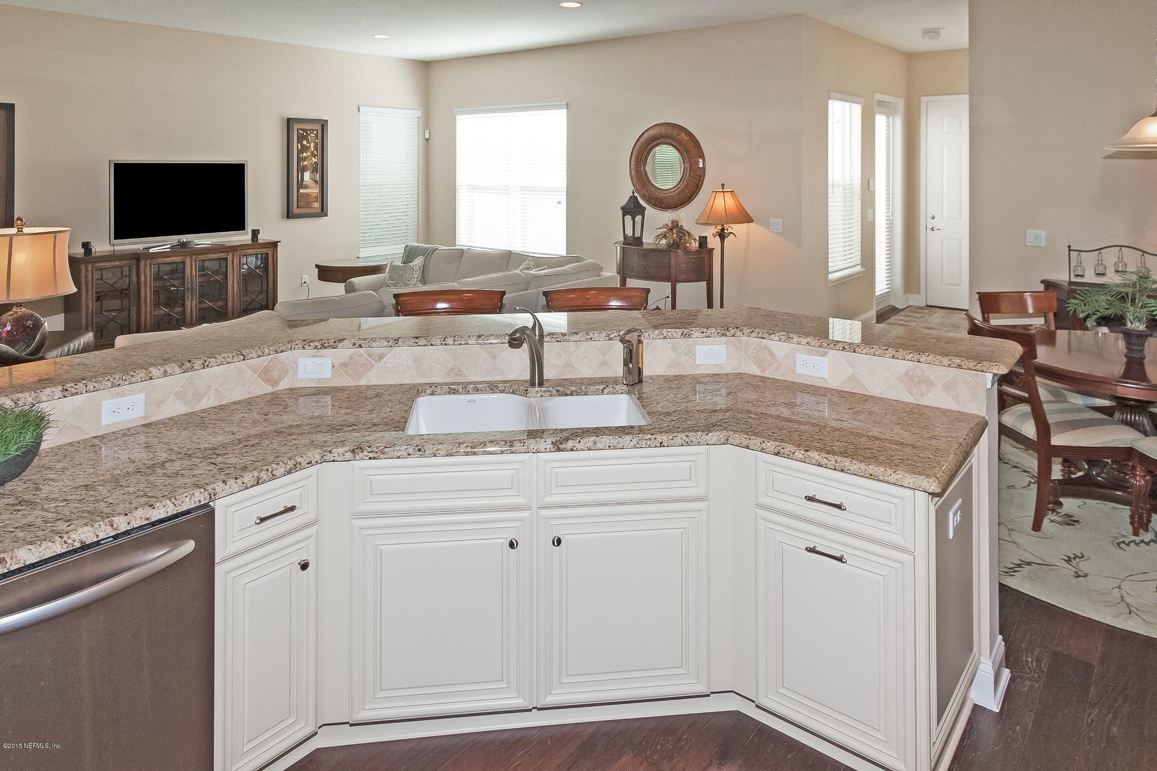 167 Pelican Pointe Road Ponte Vedra, FL 32081 - Photo 8 of 31 kitchen.jpg