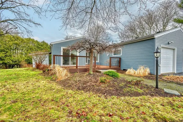 $199,900 | 26 Hanningfield Circle, Perinton, NY 14450