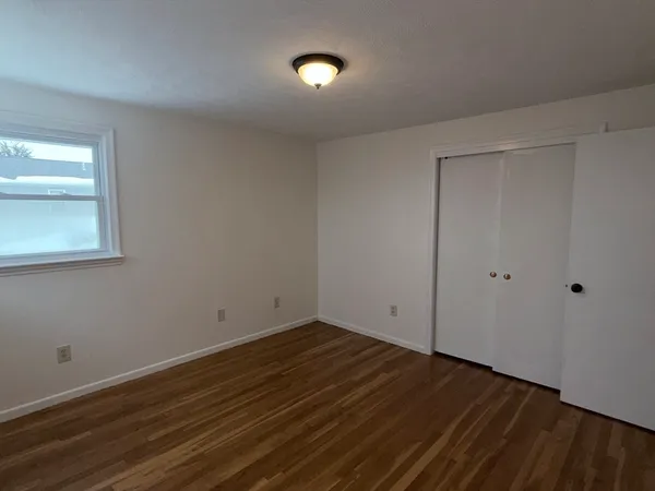 $2,000 | 10 Gothic Avenue, Unit 2, Worcester, MA 01606