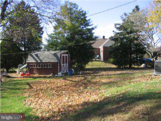 20 North Manor Road Broomall, PA 19008 - Photo 3 of 4 Gallery Image 3