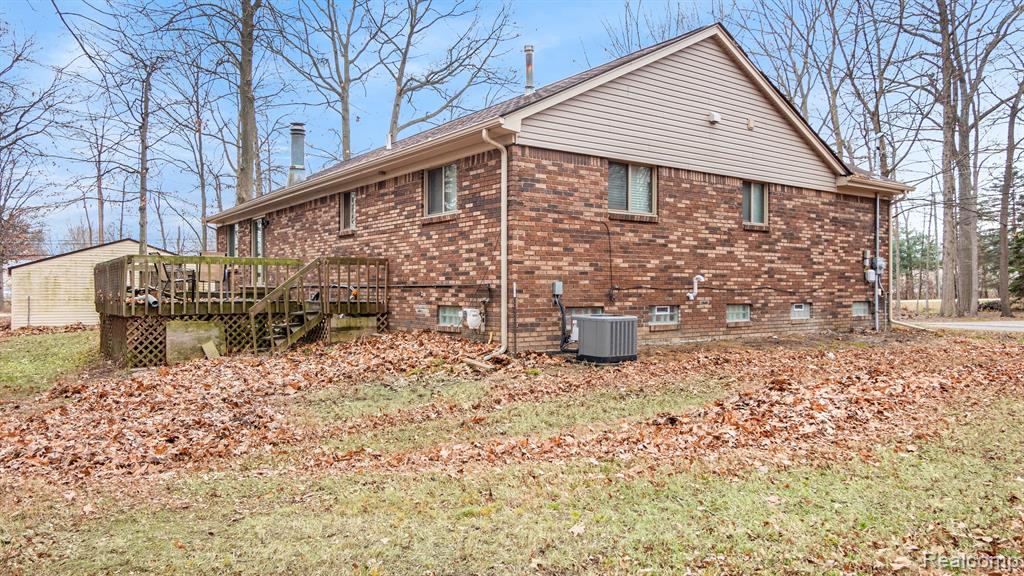 3693 Old Creek Road Rochester Hills, MI 48307 - Photo 25 of 30