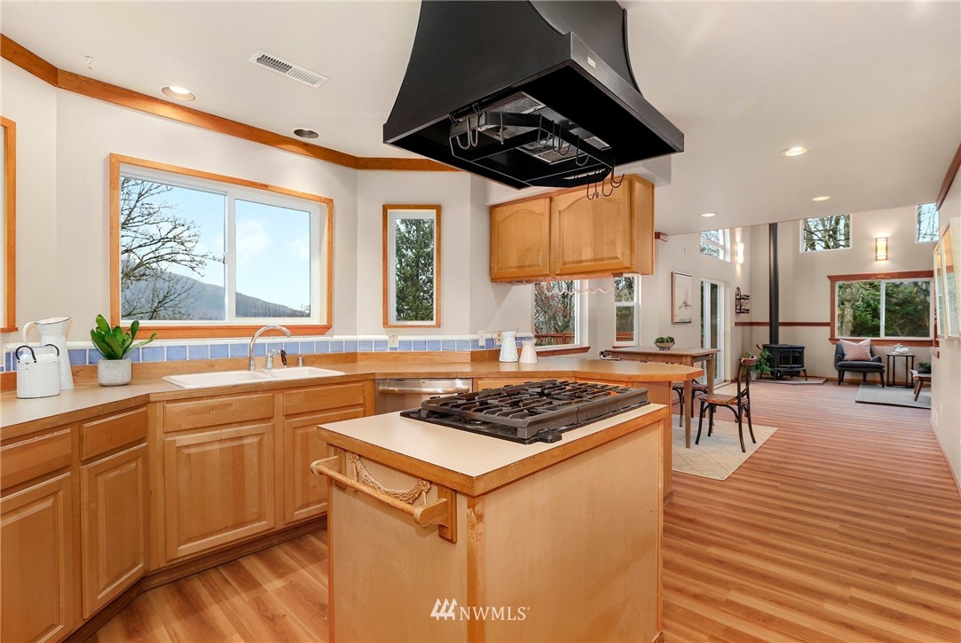 5324 Cedar Ridge Place Sedro-Woolley, WA 98284 - Photo 7 of 40 Gallery Image 7