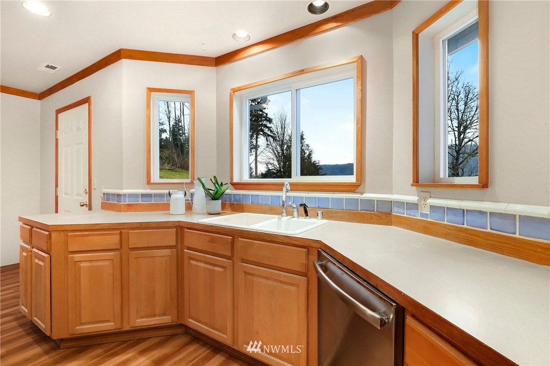 5324 Cedar Ridge Place Sedro-Woolley, WA 98284 - Photo 10 of 40 Gallery Image 10