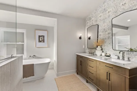 $2,185,000 | 7033 El Fuerte Street, Carlsbad, CA 92009