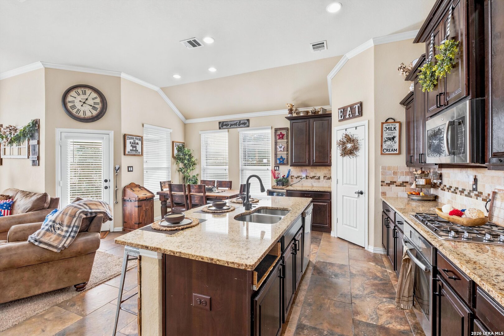 10201 Sparkle Point Schertz, TX 78154 - Photo 12 of 30