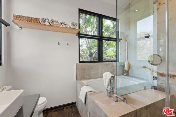 $12,999 | 601 North Crescent Heights Boulevard, Los Angeles, CA 90048